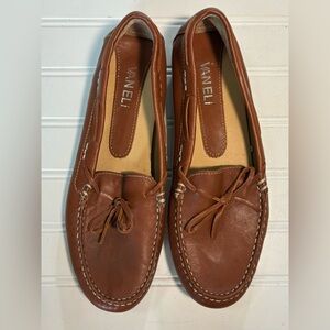 Vaneli Ladies Size 7M Brown Leather Moccasin Style Slip On Shoes